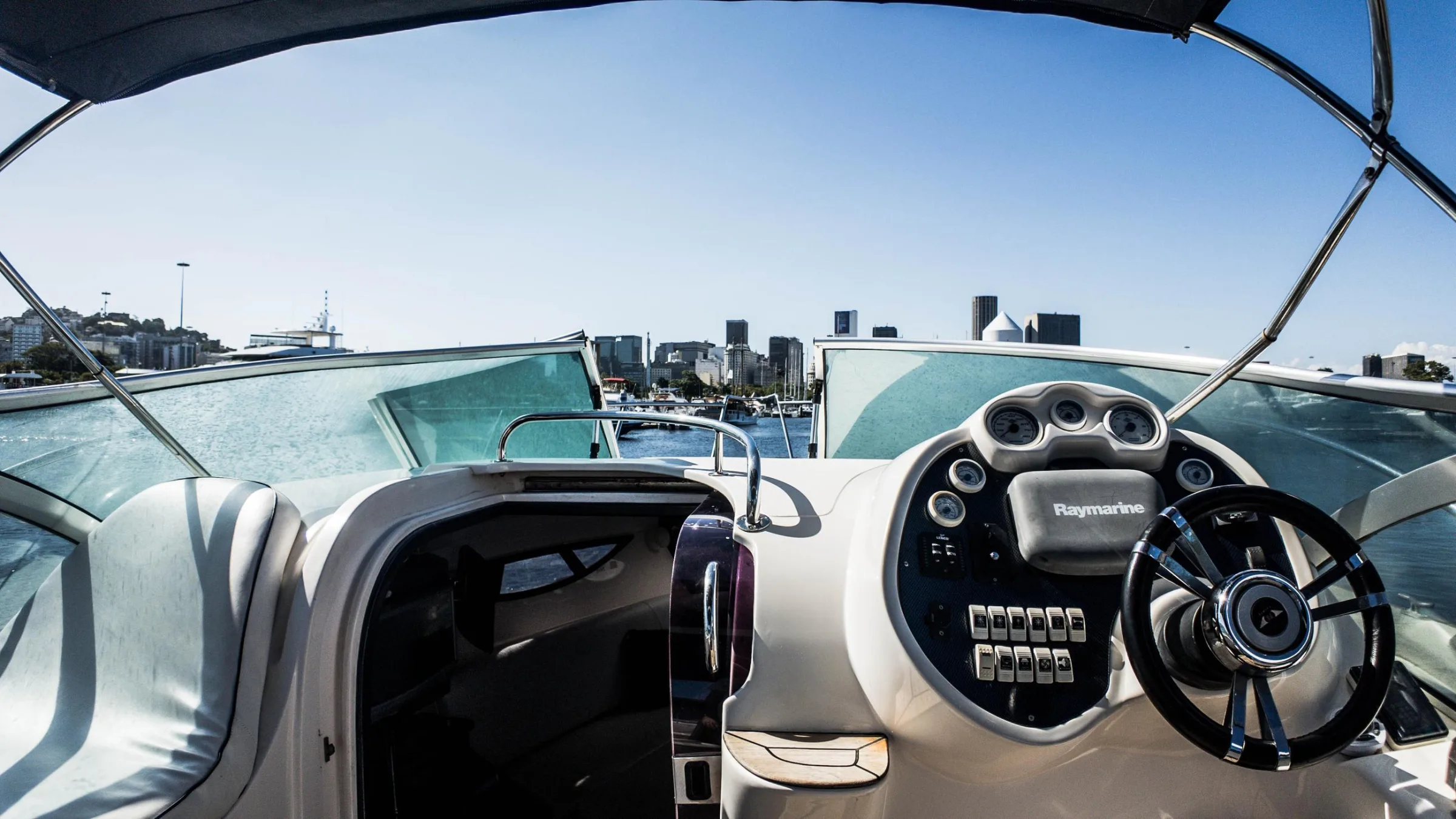 FS310 ''Black Pearl'' em Rio de Janeiro — foto 4