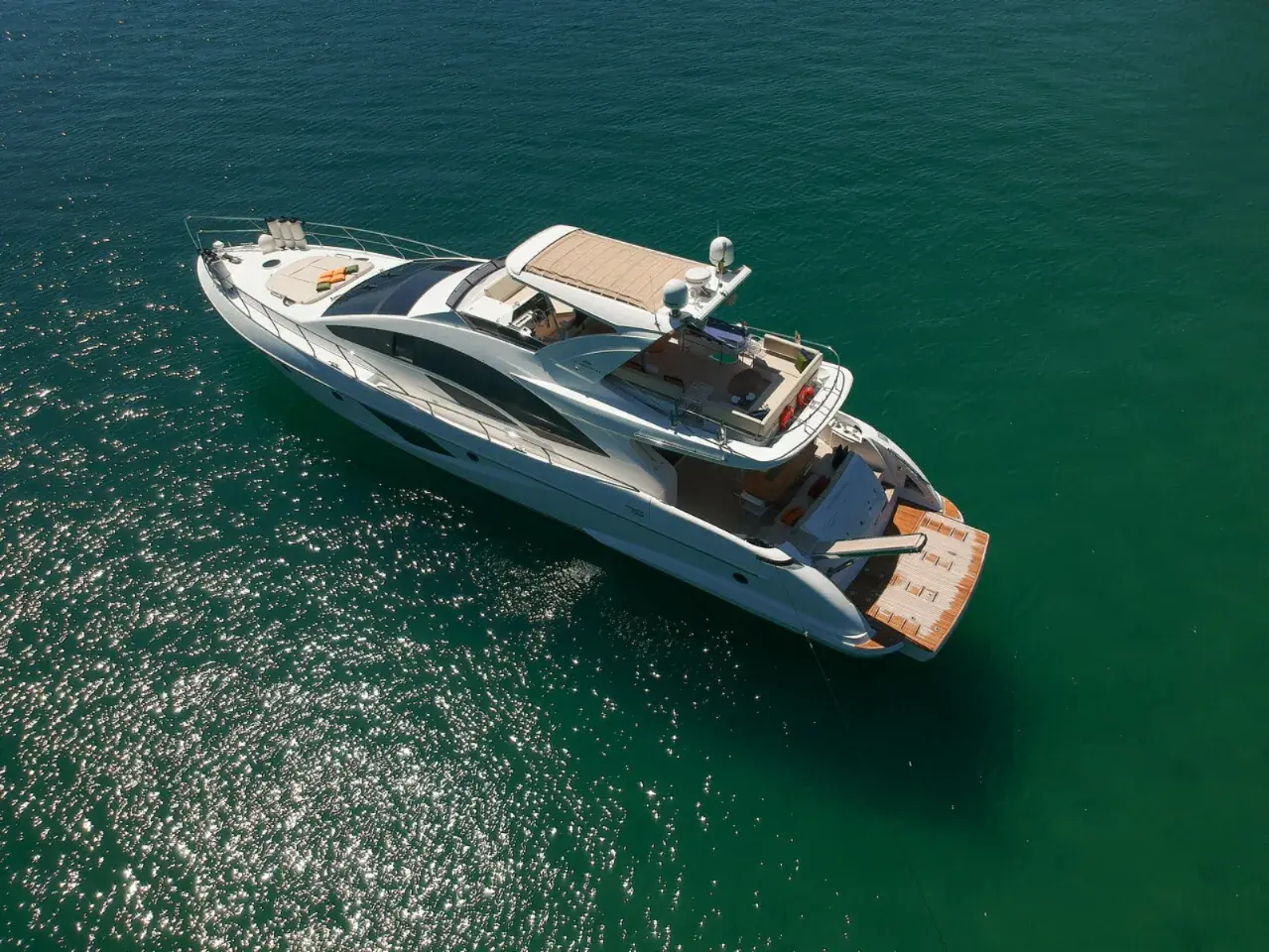Intermarine 75 em Angra dos Reis — foto 2