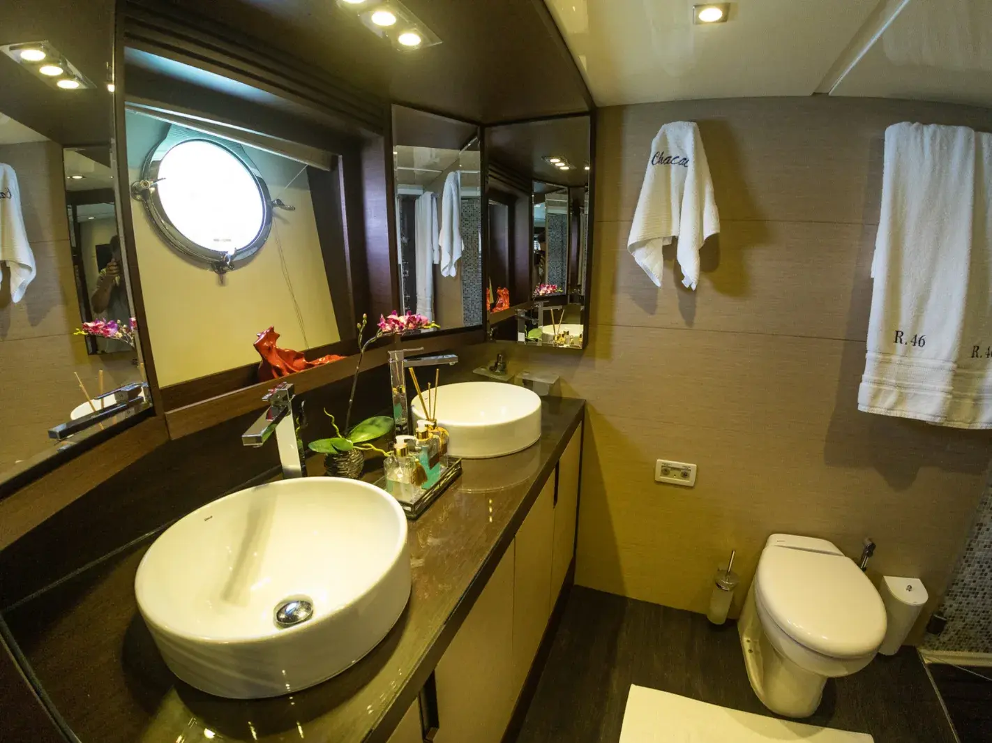 Intermarine 75 em Angra dos Reis — foto 12