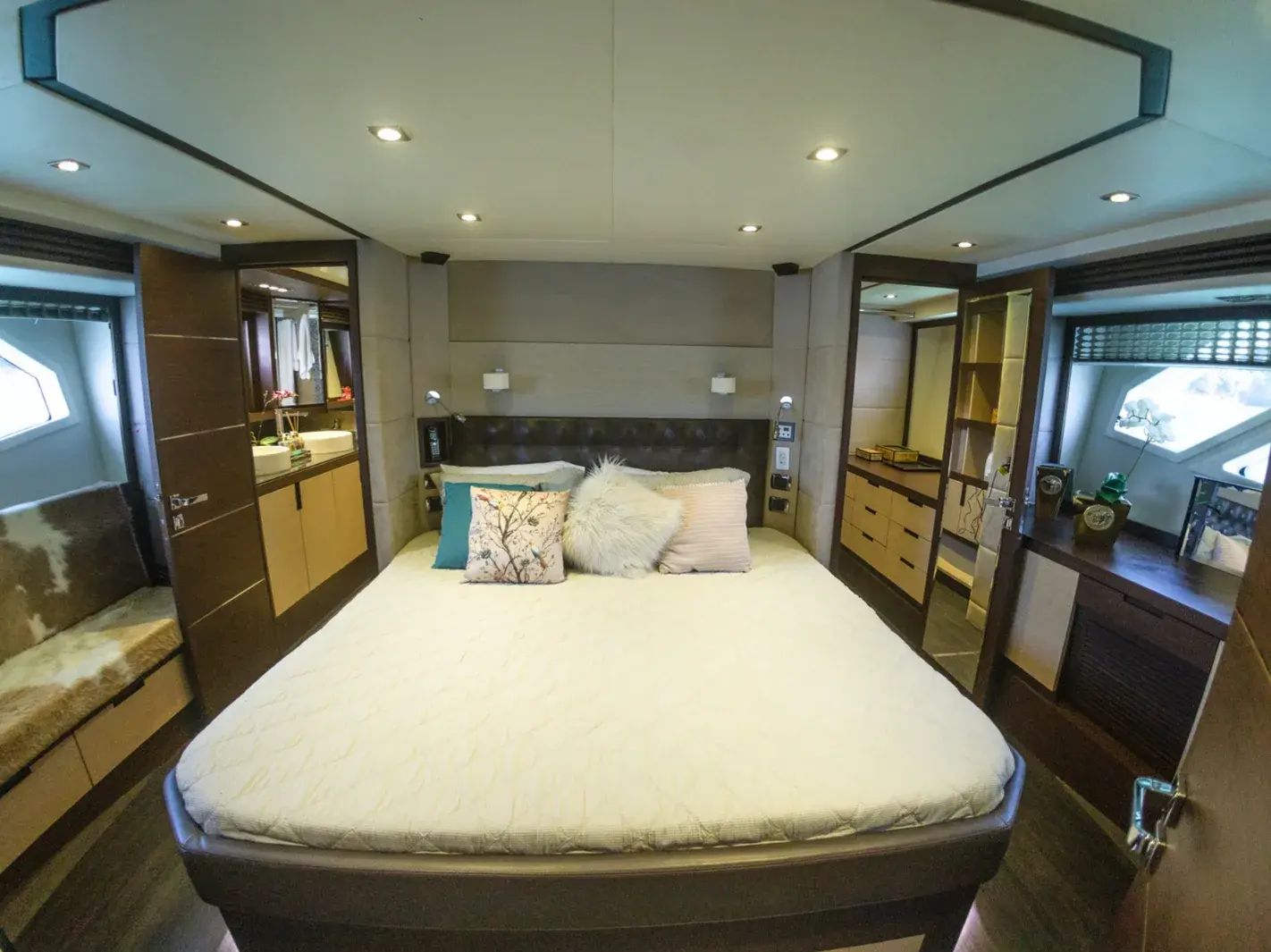 Intermarine 75 em Angra dos Reis — foto 11